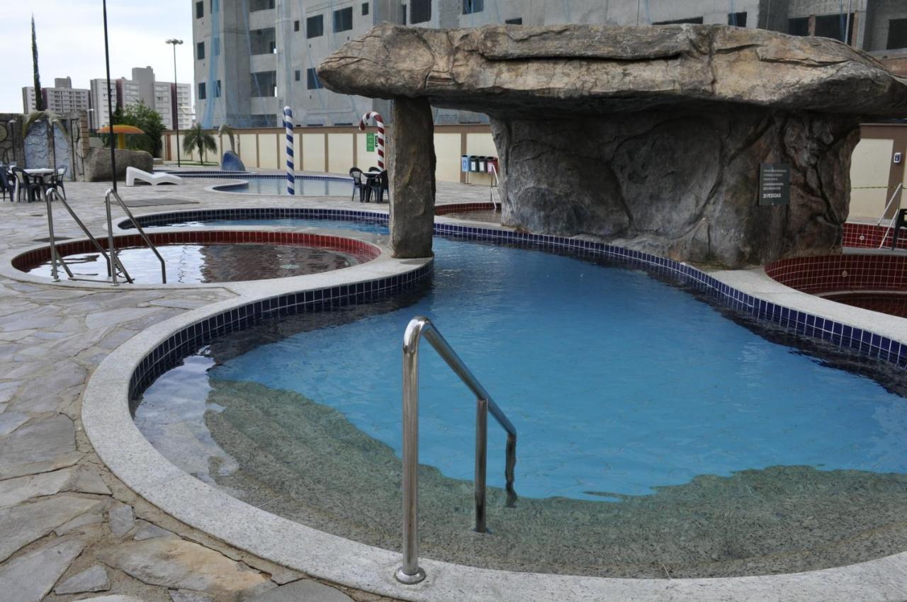 Apartamento Golden Dolphin Supreme - Achei Ferias Apartman Caldas Novas Kültér fotó